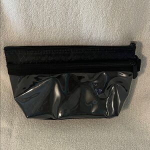 NWOT Thirty-one Clear Clip Pouch, Black